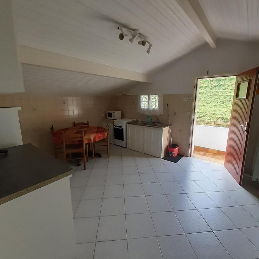 Ur Ondoan - Appartement Saint Pee Sur Nivelle Экстерьер фото